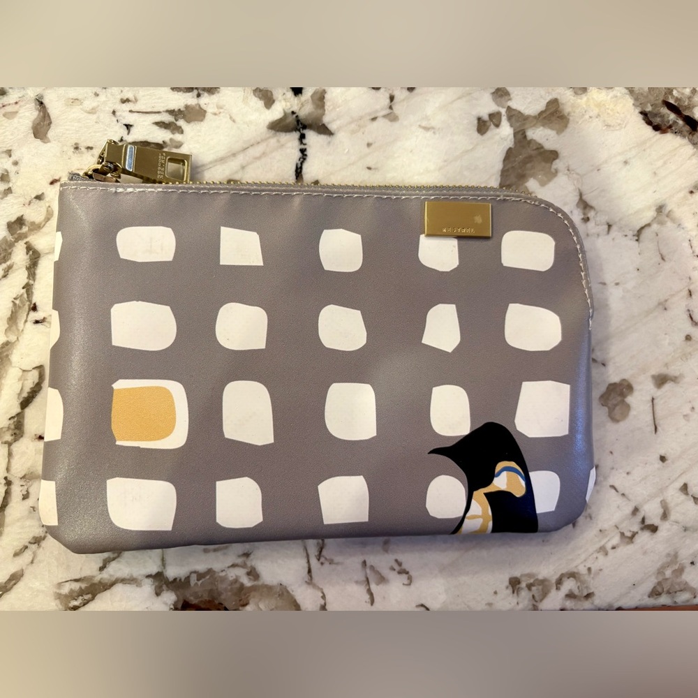 New Anthropologie Kestrel Grey & White Clutch Handbag Accessory